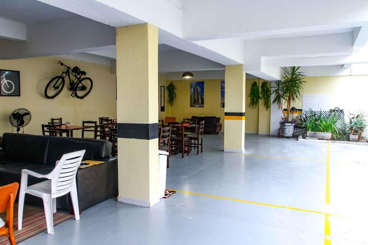 Hotel Flamboyant 陶巴特 外观 照片